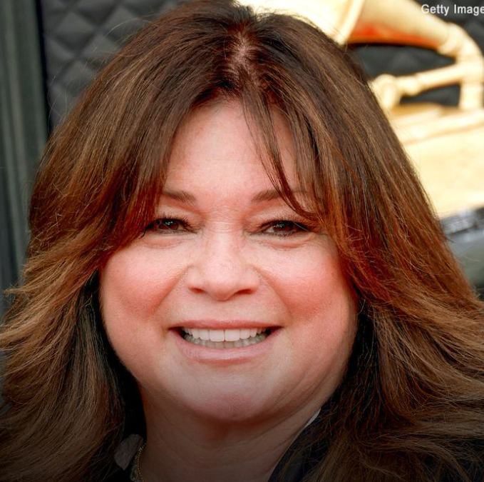 Valerie Bertinelli, 63, Shows Pics of Her ‘Overweight’ Body in a Swimsuit, Sparking an Online Stir