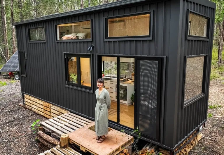 Woman lives in Incredible Queensland Forest Tiny House & brings cameras inside to show how she makes it work