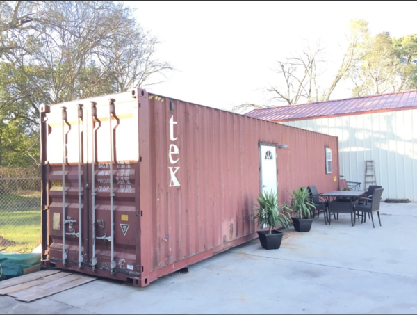No one would believe that someone lives in this shipping container – but take a look inside