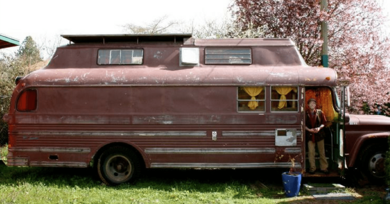 70-Year-Old Man Buys A Beat-Up Bus And Converts It Into His Dream Home