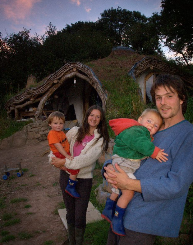 Man builds Hobbit House in just 4 months. Tour the inside