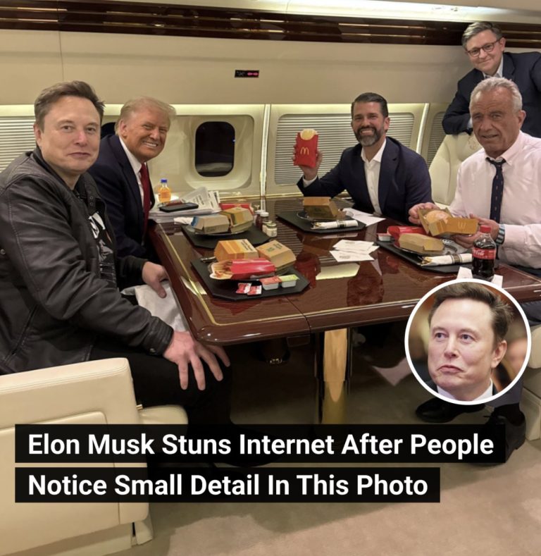 Elon Musk Stuns Internet After People Notice Small Detail In This Photo With Trump