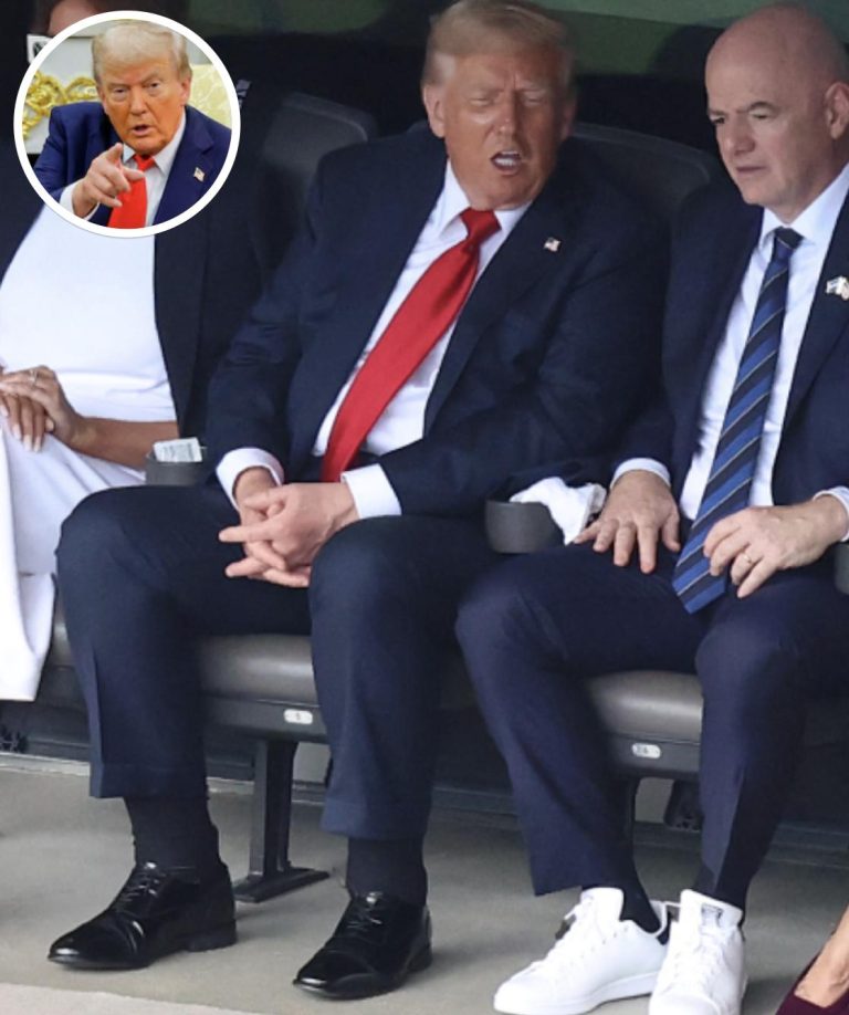 People Are Concerned After Spotting This Small Detail In Photo Of Trump