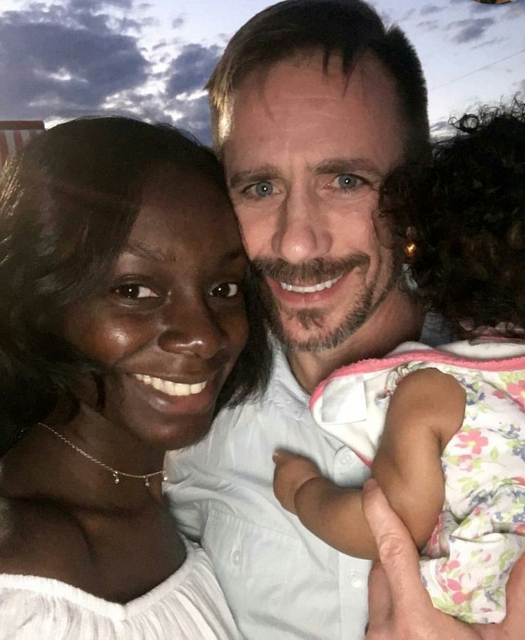 MY HUSBAND’S FAMILY STILL CALLS ME “THE GIRL HE GOT PREGNANT”—AND I’M HIS WIFE