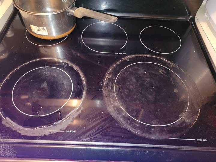 How to Make Your Glass Stovetop Look Brand New Again