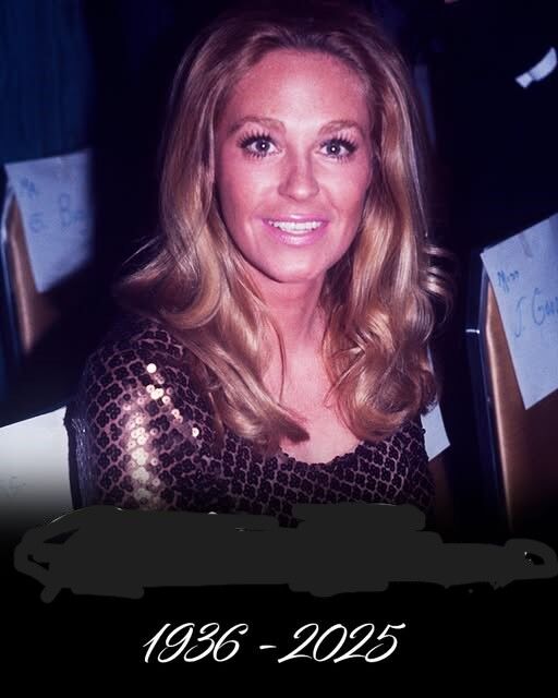 Joan Bennett Kennedy, the elegant and resilient first wife of the late Senator Ted Kennedy, has passed away peacefully in her sleep at her Boston home. She was 89.