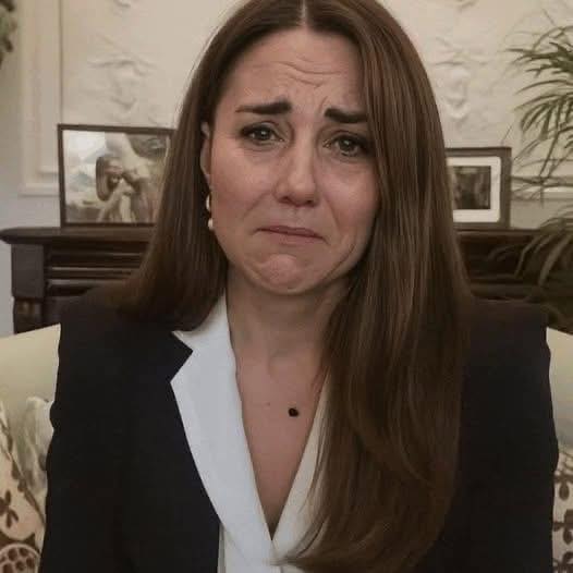 SAD NEWS: Kate Middleton Announces Tragic News to the Entire UK as the White Flag Flies Over Bucking…