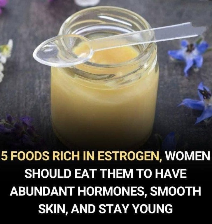 🌸 5 Estrogen-Rich Foods Women Should Eat to Balance Hormones, Achieve Radiant Skin & Stay Youthful