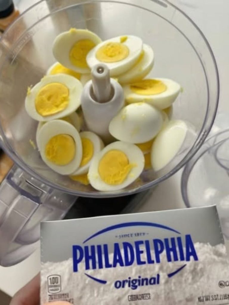 Humpty Dumpty Dip — The No-Bake, Cheesy Crowd-Pleaser That Disappears in Minutes