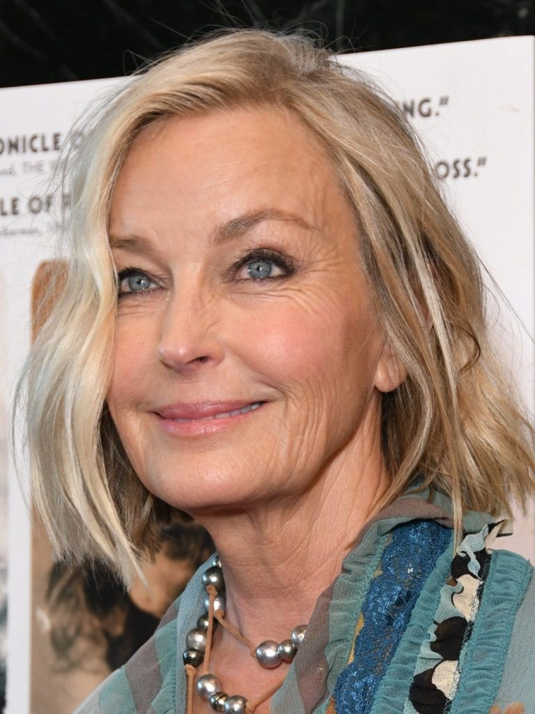 Bo Derek (66) forgot how old she was and showed her naked body in nothing but a tiny bikini! The fans of the actress even had to double-check the actress’s age! New photos in comments