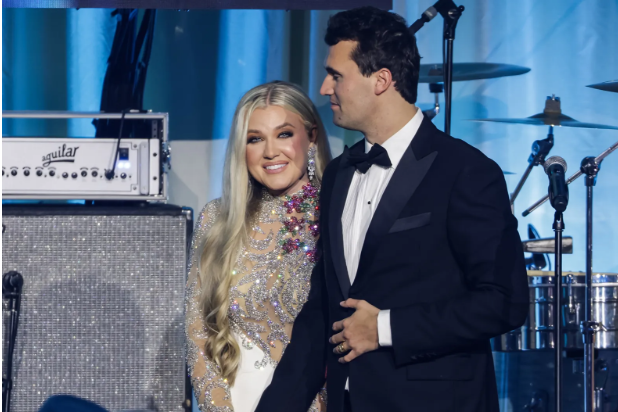 Erika Kirk Collapses After Hearing the Truth. Just one hour ago in Washington, Utah,